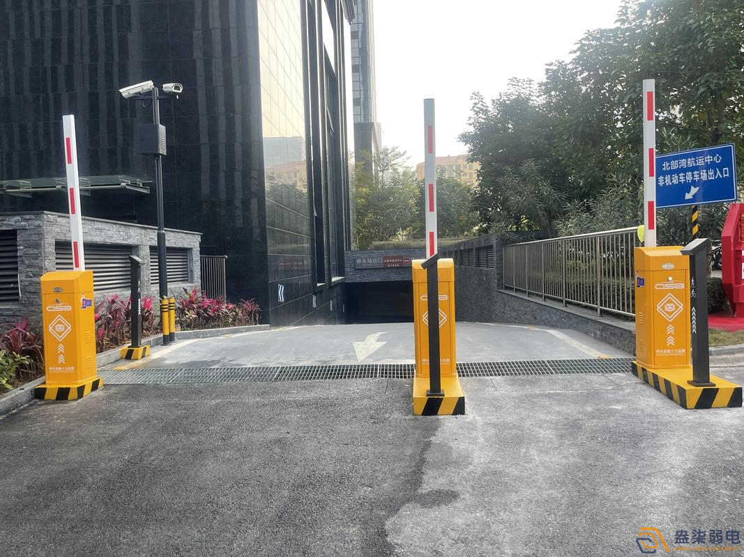 車牌識別安防系統(tǒng)基礎采購設備？