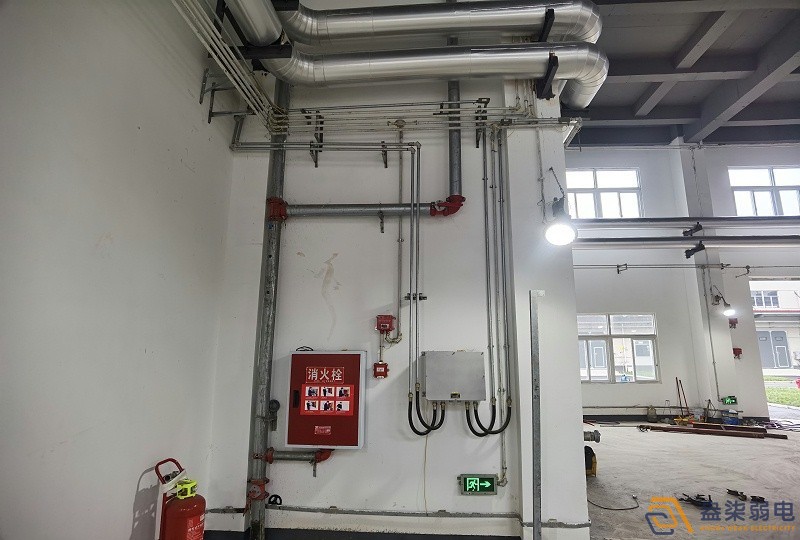 成都智能工廠—防爆攝像機的功能特性有哪些？